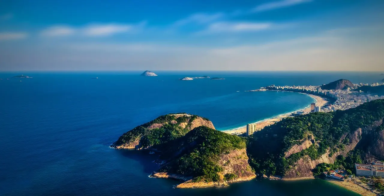 Hvordan er vejret i Rio de Janeiro i april måned?