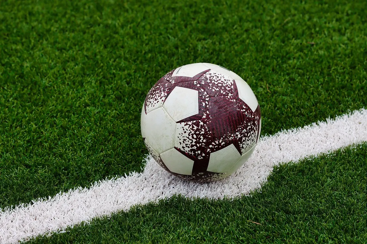 Serie A runde 20: Storsejr til Vasco, ophedede kortdramaer i Belo Horizonte og sene udligninger – komplet overblik fra fodboldibrasilien.dk