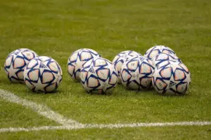 Serie A 2025 runde 28: mål, VAR-øjeblikke og sene afgørelser – hele runden samlet her