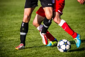 Serie A 2026 runde 14: Sene udligninger, straffespark og røde kort præger en tæt runde