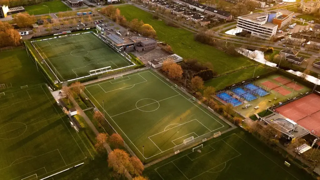 Serie C runde 7: Udebanebrag, tidlige føringer og sene afgørelser – hele runden samlet på fodboldibrasilien.dk